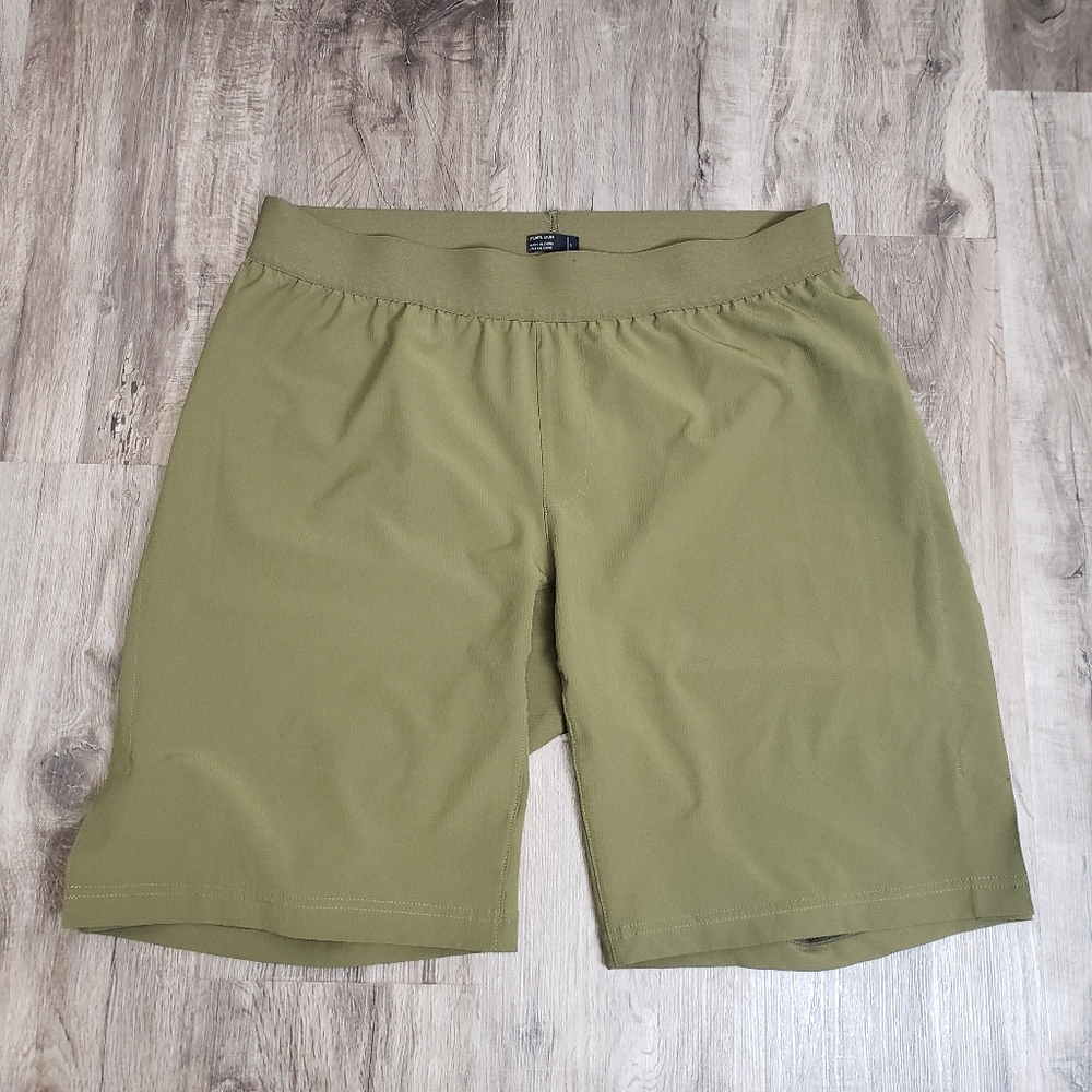 Pearl Izumi Men's 9.5 Inch Inseam Olive Green‎ Athletic Workout Casual Shorts L